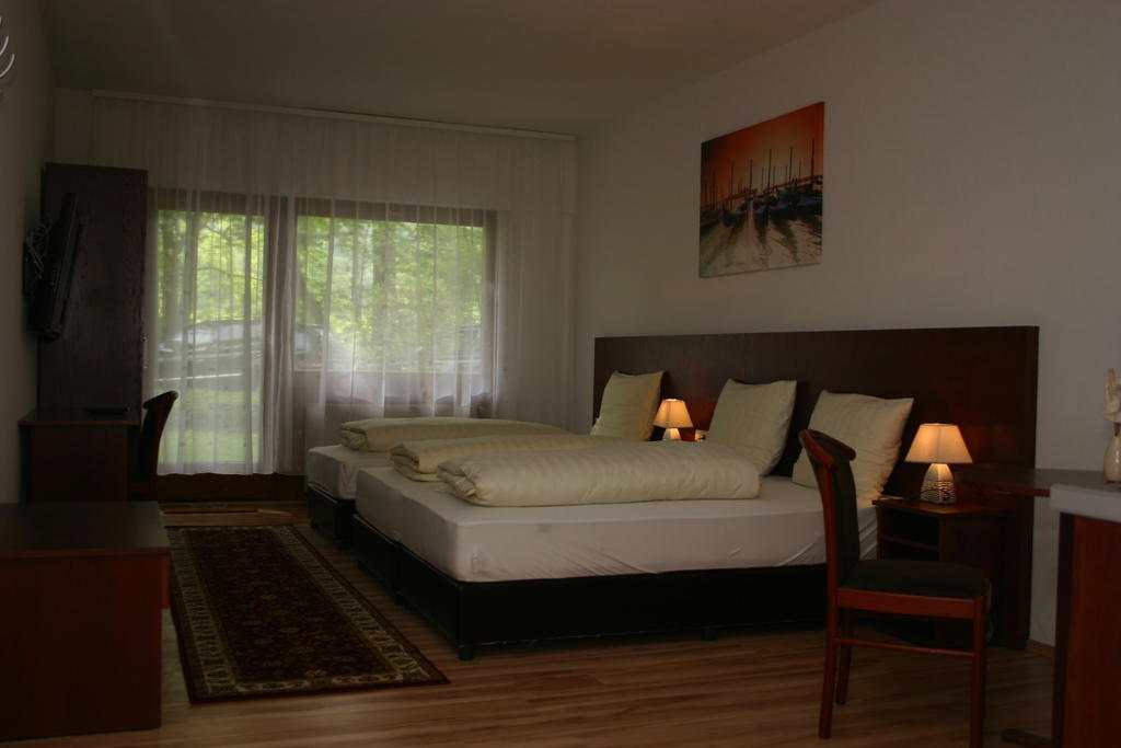 Apartment Traube Bad Urach Exterior photo